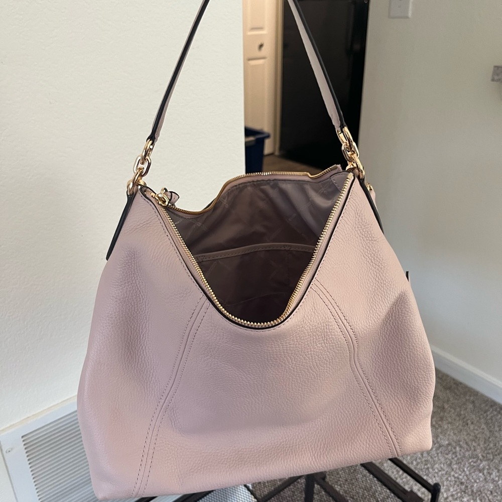 Brand new Michael Kors purse